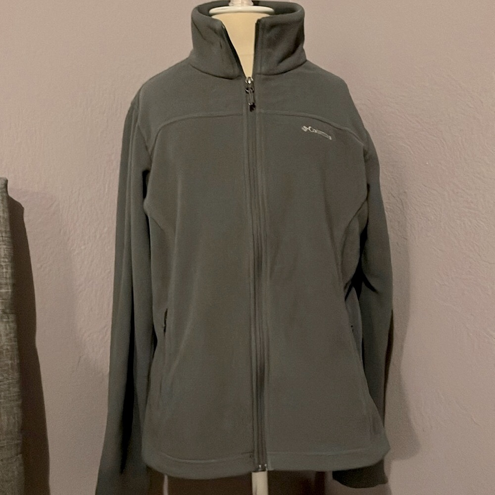 Columbia fleece jacket, gray, size L